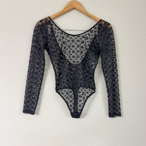 Victoria’s Secret Black Floral Lace Long Sleeve Bodysuit XS